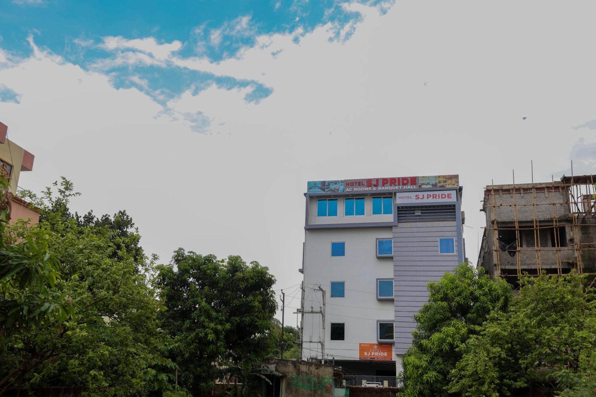 Hotel Sj Pride Bhubaneswar Exterior photo