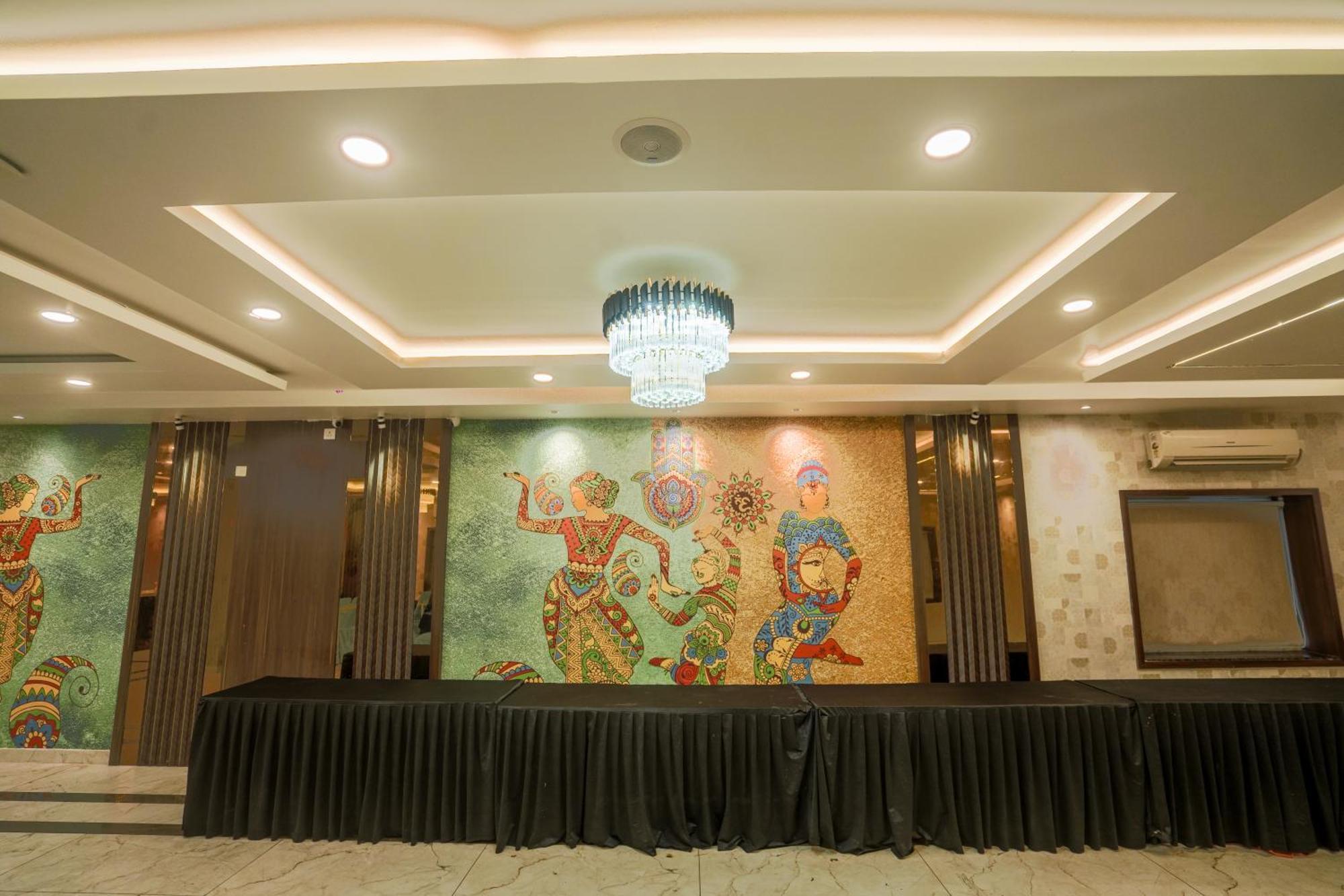 Hotel Sj Pride Bhubaneswar Exterior photo