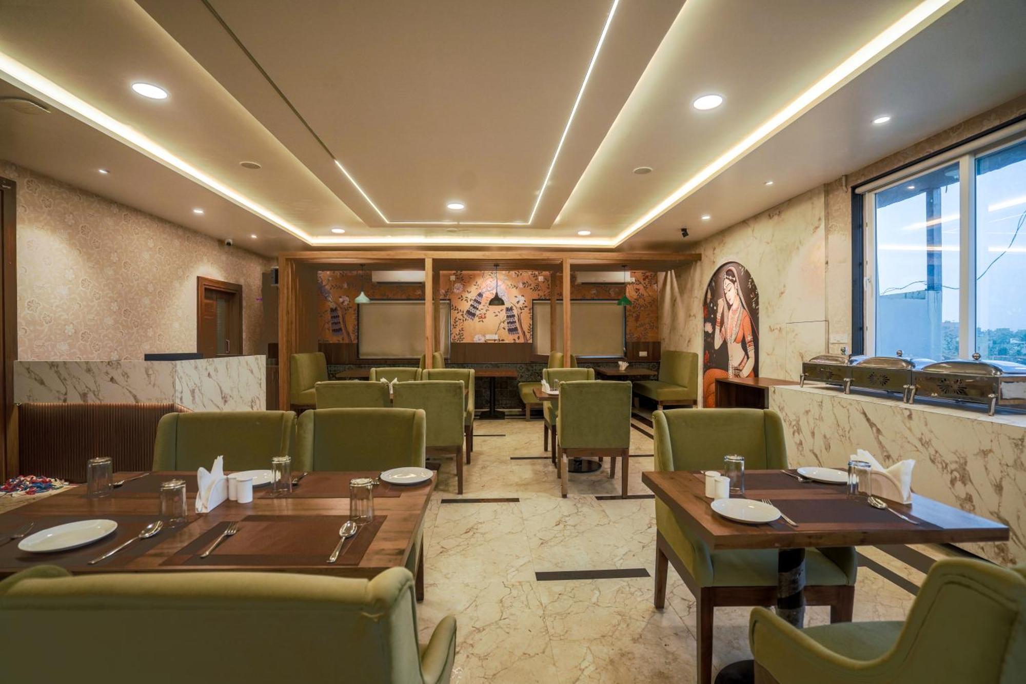 Hotel Sj Pride Bhubaneswar Exterior photo