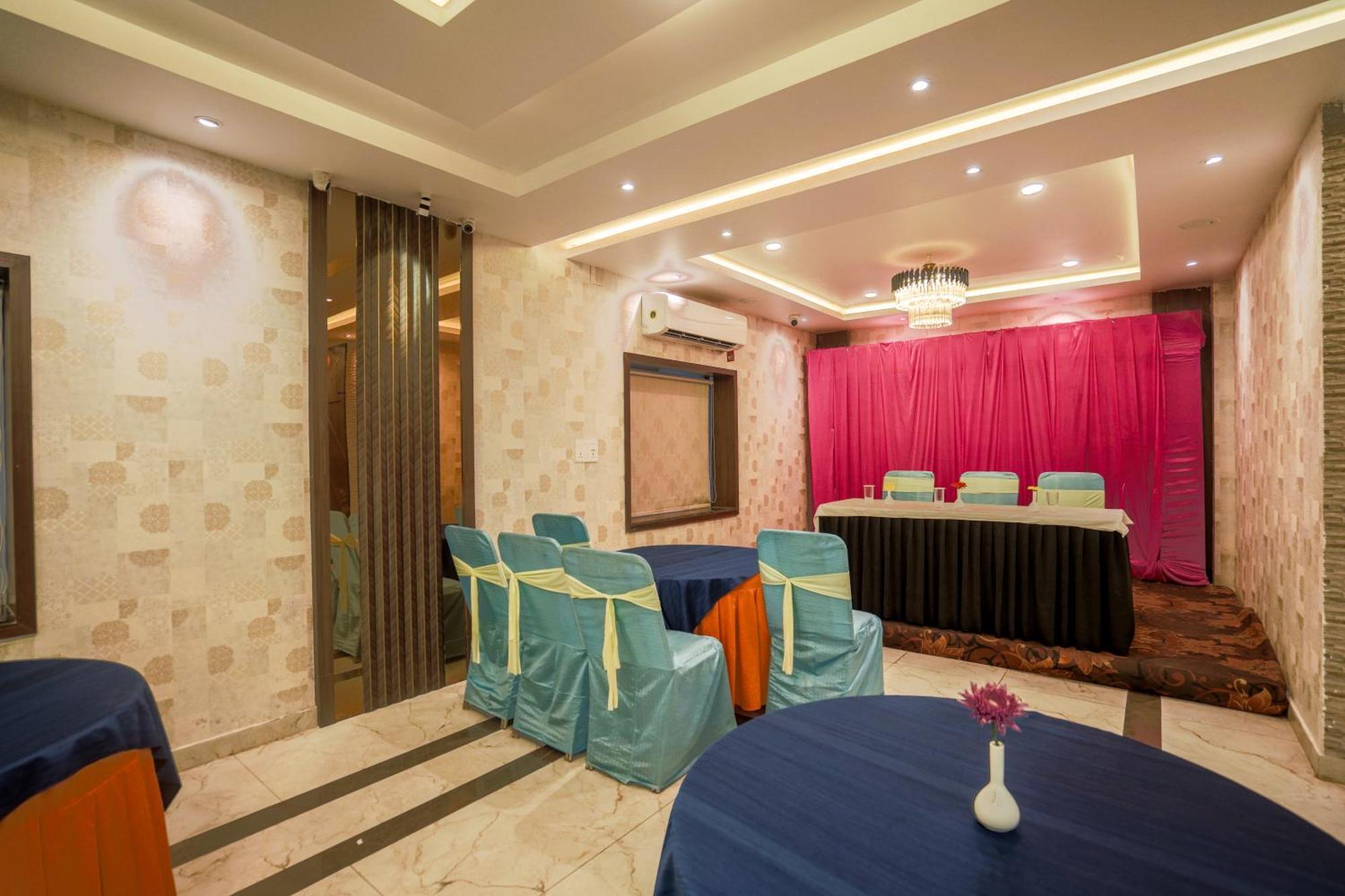 Hotel Sj Pride Bhubaneswar Exterior photo